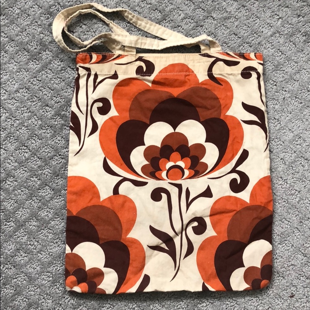 H&M 70s pattern printed bag